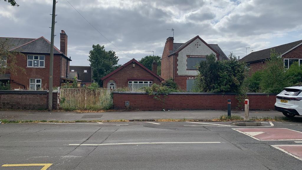 Cavendish Road, Carlton, Nottinghamshire, NG4 3EE