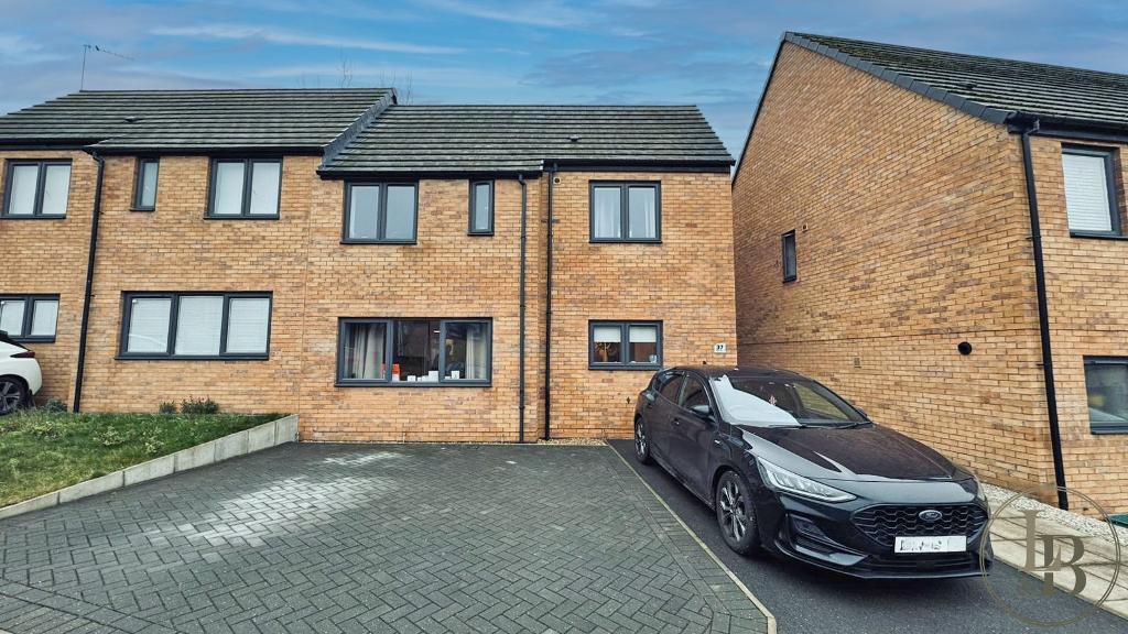 Barley Close, Carlton, Nottingham, Nottinghamshire, NG4 3RB