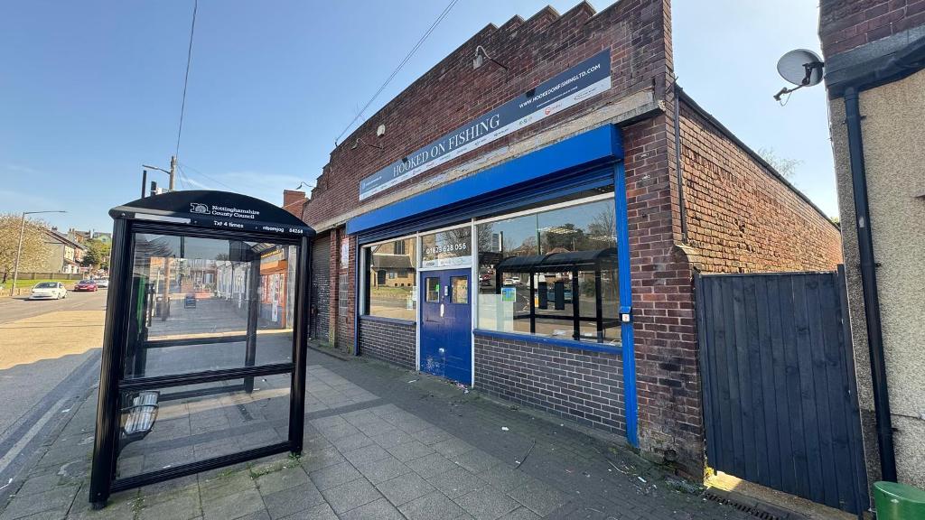 Newgate Lane, Mansfield, Nottinghamshire, NG18 2QA